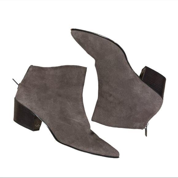 DKNY Bason Ankle suede boots 9.5 - Picture 1 of 7